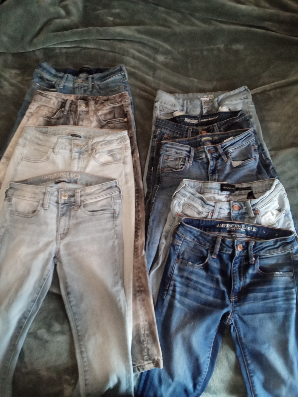 American Eagle Outfitters Girls Skinny Jeans - Light Blue and Dark Blue Denim